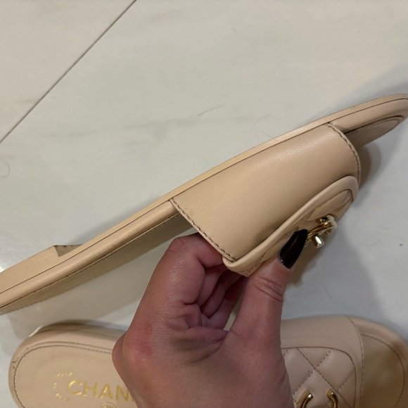 Chanel sandals - Picture 2 of 4